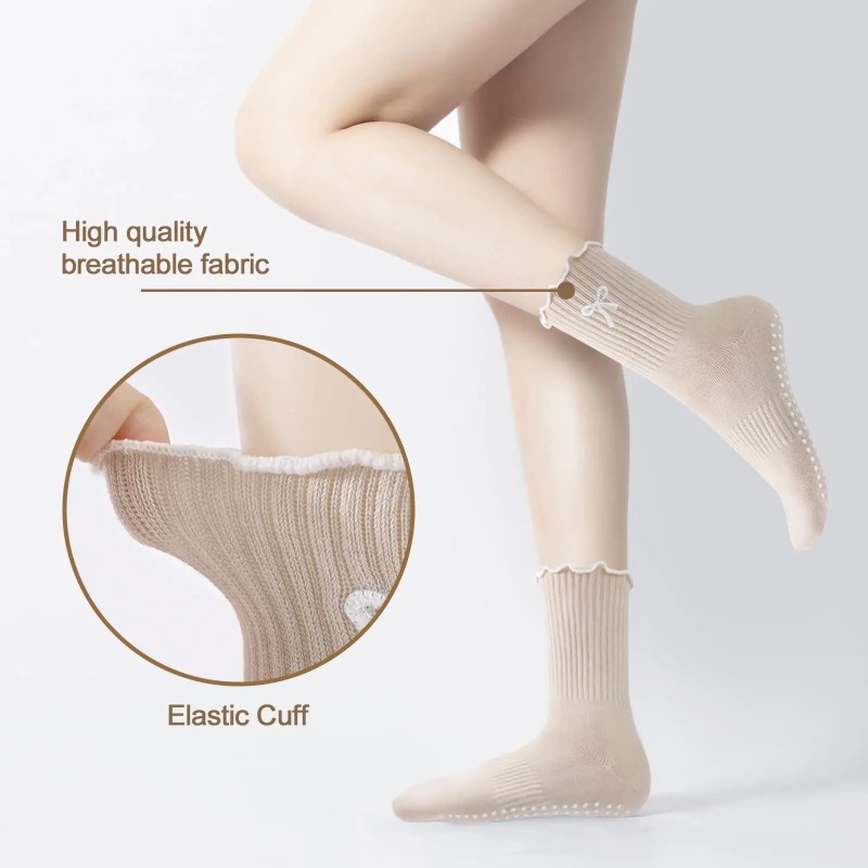 Professional Yoga Socks, Cotto - огляд і ціна Pilates & Yoga Training Center