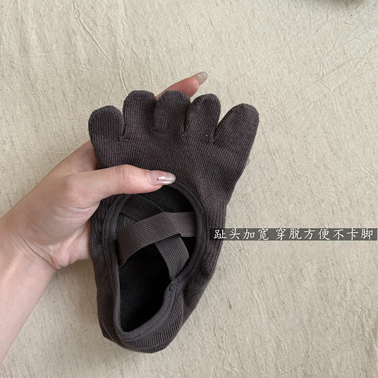 Women's Criss-Cross Strappy Fi - огляд і ціна Pilates Yoga Studio